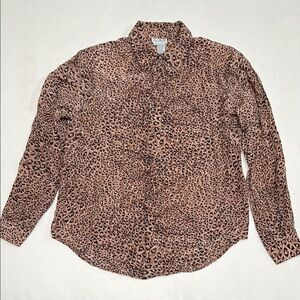 Allison Taylor Leopard Print  button down Shirt - 💯 Silk